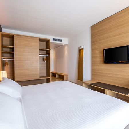 Hsm Hotel San Martino Гарбаньяте-Монастеро Экстерьер фото