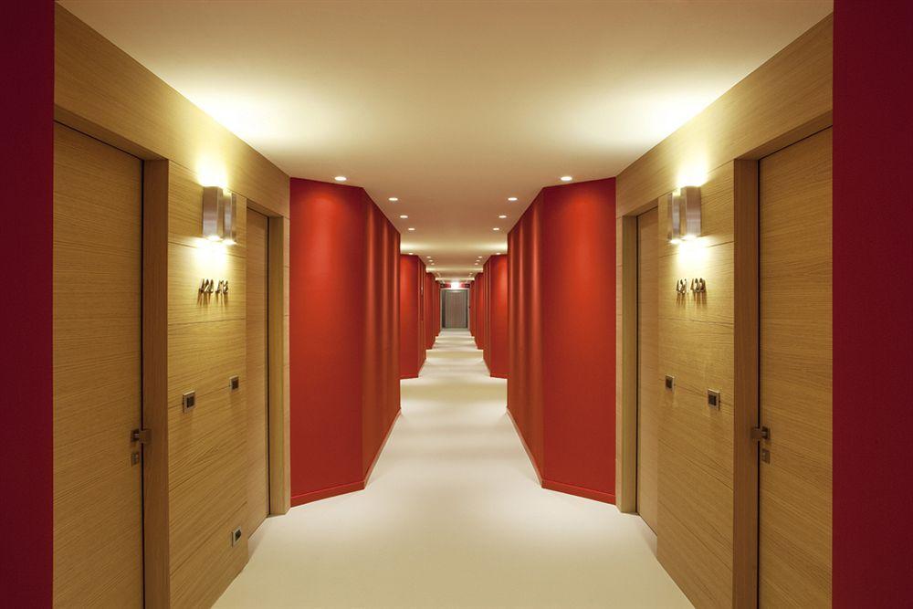 Hsm Hotel San Martino Гарбаньяте-Монастеро Экстерьер фото